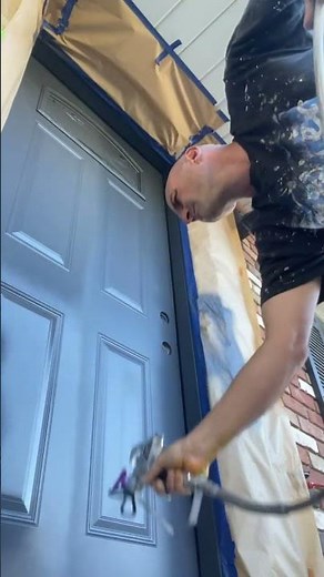How to paint a metal door using ‪@TitanSpeeflo‬ with ‪@benjaminmoore‬ #painter
