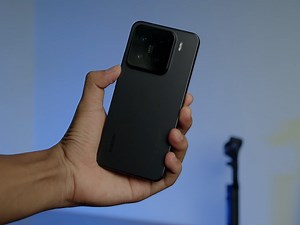 63K views · 1.9K reactions | Xiaomi 15 - Quick Review - Is it MINI? | MHTV | Facebook