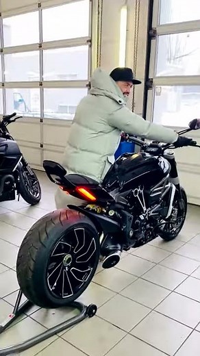 ducati xdiavel s termignoni exhaust sound