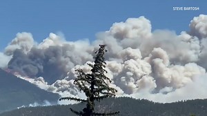 122K views · 2K reactions | Flames are moving up a mountainside near Flagstaff as the Pipeline Fire continues to burn Monday. Video: Steve Bartosh LATEST: https://www.12news.com/article/news/local/wildfire/flagstaff-area-pipeline-fire/75-1b3838a2-36b4-42b1-9b12-fde93cf01c8a | 12News | Facebook