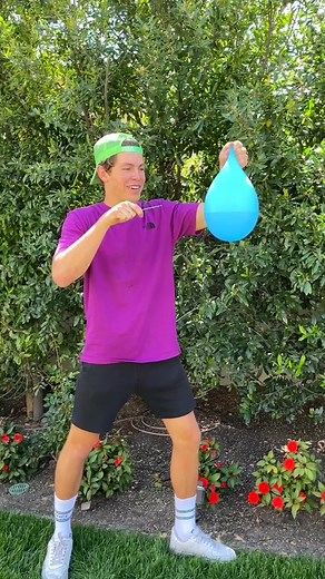 This was so much harder than we thought😂 @lexihensler @jeremyhutchins