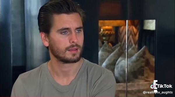 Todd Kraines Prank Calls Auntie Kris: Hilarious Moments!