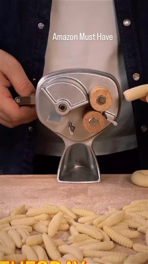 Emma on Instagram: "This pasta maker is a game changer👌😀 . . #amazonfavorites #amazonproduct #amazon #amazonfinds #amazonkitchen"