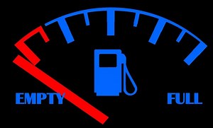 3 Ways on How to Check How Much Gas You Have With a Broken Fuel Gauge - AutoVFix.com