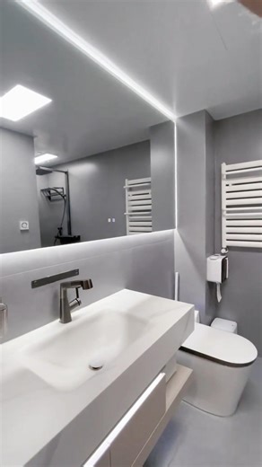 Custom LED Mirror Turns Any Bathroom Into a Luxury Space ✨ #customledmirror #raynovamirror