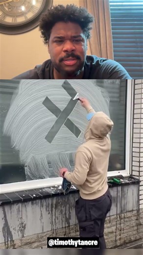 How to make a Bluetooth Logo