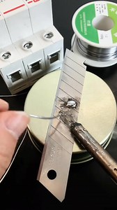 All-purpose soldering: Stainless steel solder wire makes it easy to solder stainless steel, copper, iron, aluminum, and 18650 batteries | Laptop Repair Secrets