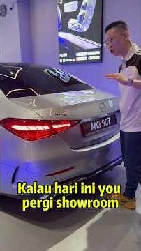 🔘 Mercedes-Benz C300 AMG LineSpacious boot with easy rear-seat fold buttons right in the trunk.