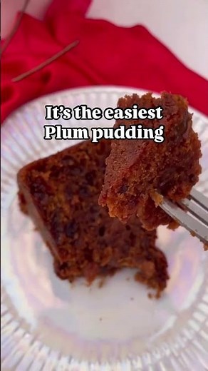 Easiest plum pudding ever! #christmas2024 #christmasdesserts #xmasday #christmascake #easydessert