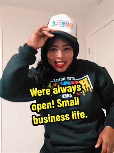 Were always open! Small business life. 😁 #smallbusinesslife #ootd #hoodieseason #smallbusiness #shoplocal