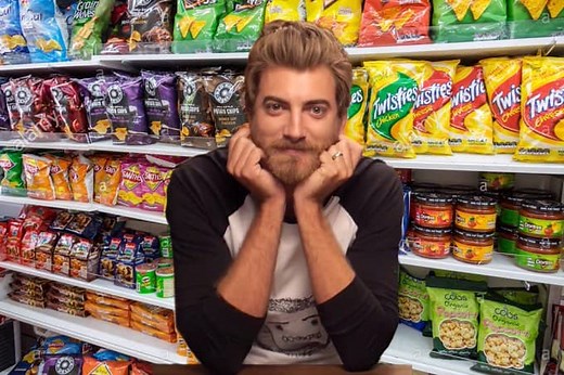 Rhett Mclaughlin bio: age, height, net worth and salary, children