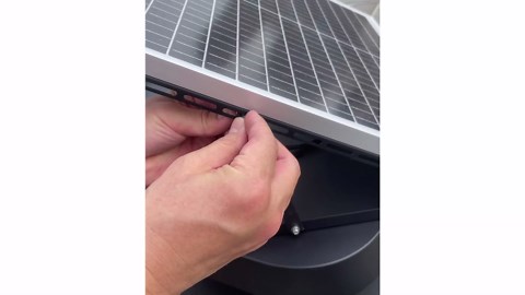 30 Watt Solar Roof Attic Vent Fan Cools up to 2800 ft², 5-leaf Aluminum Alloy Fan, Adjustable Panel,Weatherproof solar Ventilation Vent Ideal for Home, Greenhouse, Garage, Shop, Low Noise
