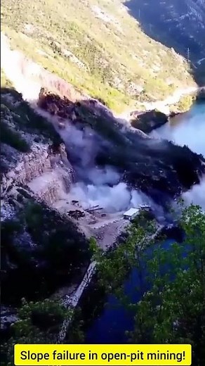 Huge slope failure in open-pit mining! #mining #openpit #minerals #slope #slopefailure #blasting