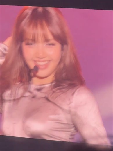 Lisa's Solo Stage Performance in Tokyo