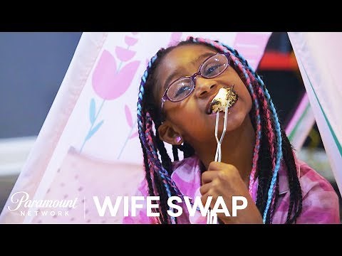 ‘Who’s Ready for Camping?’ | Wife Swap Official Highlight