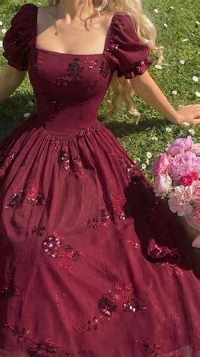 Cherry red outfit inspo 🍒💅🏻. #cherry #red #outfit #inspo #girl