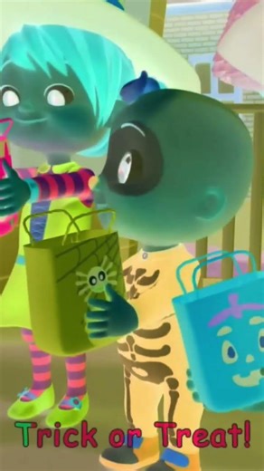cocomelon says knock knock knock trick or treat! / voice pitch effects