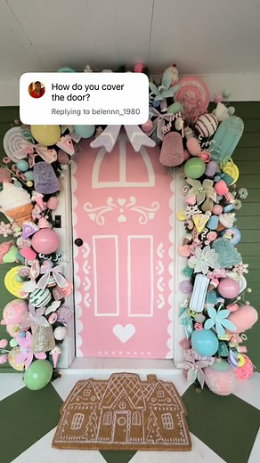 1.3K reactions · 65 shares | Christmas door tutorial  #christmas #christmasdoor #christmasdecor #christmasdecorations #christmasdoordecor #christmasvibes | RaQuel Serrano | Facebook