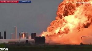 Starship prototype explodes
