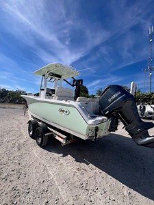 New 2026 Sea Hunt Ultra 239 SE, 11702 Babylon - Boat Trader