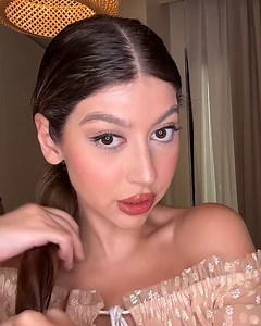 93K views · 89 reactions | Perfecting the sleek back bun ✨ | MetDaan Hairstyles | Facebook