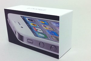 White iPhone box unveiled - hurrah!! - 9to5Mac