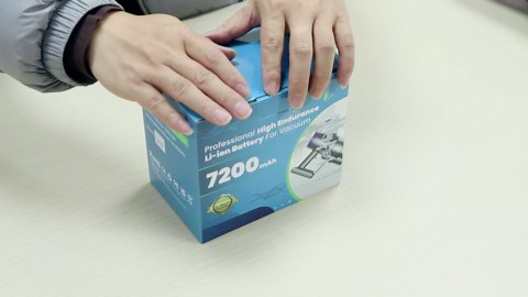 7200mAh 25.2V Upgraded V10 Battery Replacement Compatible with Dyson V10 Animal/Motorhead/Absolute/Fluffy/SV12 Cordless Stick Vaccuum Cleaner(Not Fit SV10)