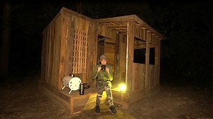 46K views · 1.3K reactions | Beautiful Girl Crafting survival wooden Bushcraft shelter | Bushcraft Skills | Facebook