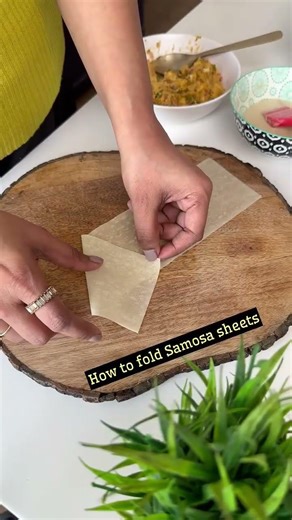 Making samosa patti & folding by hand?Our Samosa Sheet Machine + Fold Machine does it all for you!