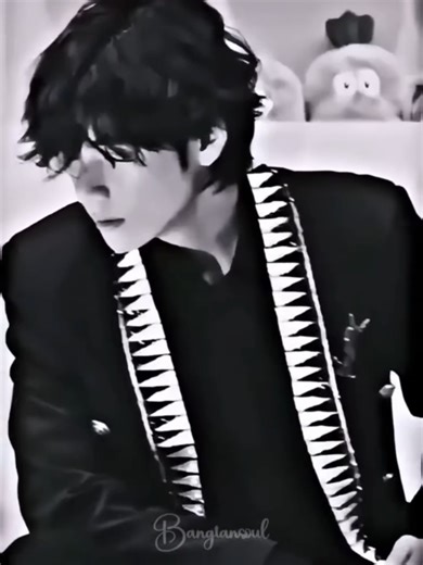 AJ phr Tum py Pyar Aya ha 🤭🥶🙈🙊💜💋 #viralvideo #morefollowers💖morefriends #1000kfollowers😍❤ #trendingtiktok #foryou