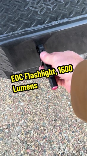 1500 Lumens EDC Flashlight: Versatile LED Power