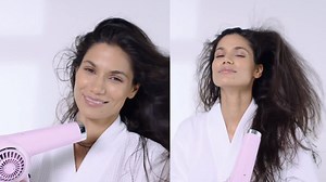 Im Alltag sind deine Haare allen möglichen Strapazen ausgesetzt. Hier findest du heraus, wie du sie mit unseren GLISS KUR 4-in-1 Performance Kuren wieder reparieren kannst! | Schwarzkopf