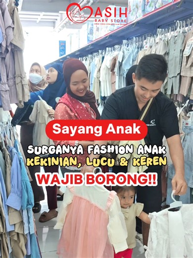 Spill surga fashion anak di Purbalingga! 👶🏻✨ Lagi cari baju Lebaran yang look-nya mahal tapi harga affordable? Wajib banget mampir ke @asihbabystorepurbalingga! 😍 Dari ujung kepala sampai ujung kaki ada semua. 👒👟 Suasana store udah mulai rame nih, yuk ajak Ayah & si kecil borong hari ini! 🛍️👨‍👩‍👧‍👦 Happy shopping, Moms! 🌈💖 Belanja via WhatsApp bisa chat store terdekat🥰 📲 CS Purbalingga: 085385155526 📲 CS Bobotsari: 085385155536 #asihbabystore #pusatperlengkapanbayipurbalingga #baj