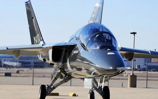 波音T-X最新喷气式高级教练机(T-7红鹰)