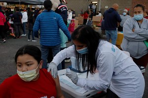 WATCH: White House COVID task force holds briefing