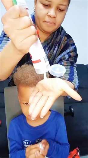 MAMA BOYS AUSTRIA | His happiness is my priority 🤩 trying something diff for my baby hair | Instagram