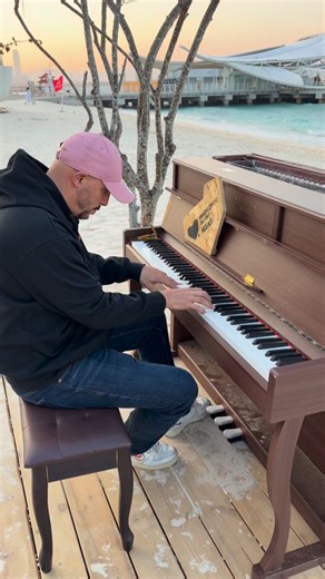 Somewhere in the world! ❤️🔥 #davidban #RomeoetJulietteAsiatour20252026 | David Ban