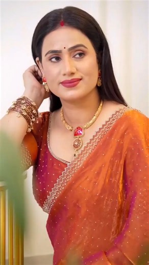 Beautiful Party Wear Saree Collection | Royal Look Fancy Sarees | Stylish Designer Blouse Designs