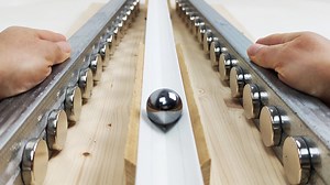 26M views · 135K reactions | These magnetic accelerators ,made with neodymium magnets, are really very powerful, the ball magnet has a high acceleration. On a larger scale they could become a weapon. | Magneticgames | Facebook