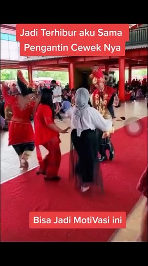 Renie Make Up Wedding on TikTok
