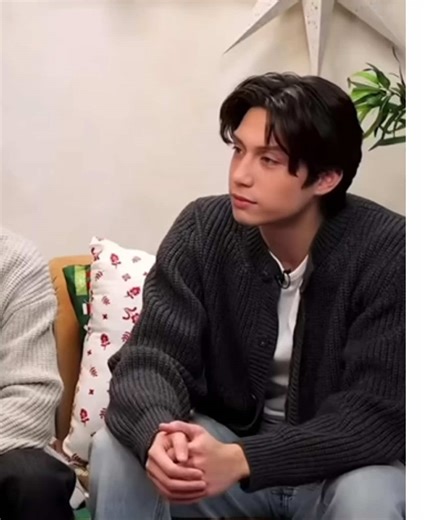 Heartwarming Moments of Sibling Love