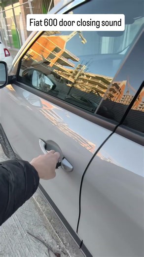 Fiat 600 2025 model year doors closing sound #fiat600