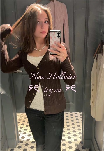 Hollister Try On Haul! 🎀 (ignore my black slacks I was on my lunch break 😔) #lanadelrey #tryonhaul #coquette #pinkfont #fashion @hollister