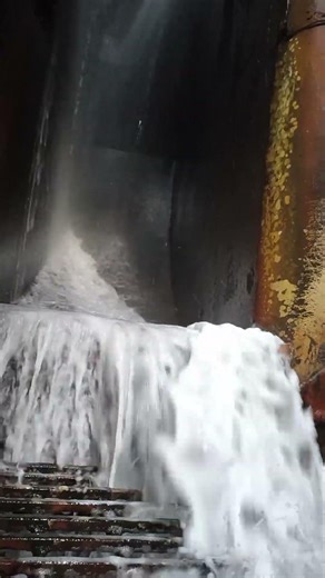 Milk fall from dock 1.welding life.ship repair welding.welding bangladesh