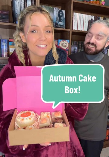 Autumn Cake Box Treats from Love Lily Babes