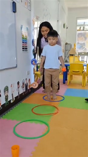 Enroll Your Child at MasterMind Learning Hub! Give them the gift of happy learning this year! 🌈📚 At MasterMind Learning Hub, we believe every child learns best when they feel joyful, confident, and supported. That’s why our programs are designed to nurture not just academics, but the whole child — mind, heart, and creativity. 💡❤️ Here, your child will grow through: 🧠 Cognitive Development — problem-solving, early literacy & numeracy 🎨 Sensory Play — hands-on experiences that build focus & c