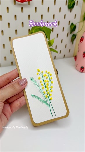 Easy Bookmark 🌼#craft #shorts #viralshorts #diy #handmade #bookmark #threadart