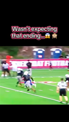 I thought 42 was going to the crib. Didn’t know ed reed son was playin #ouch #football #footballtiktok #tackle #sportstiktok