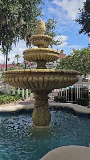 Tour Disney's Grand Floridian Resort and Spa at Walt Disney World in Orlando, Florida #disneyworld