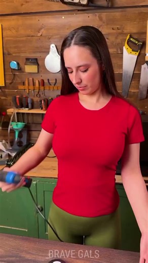 Flashlight Trick You Need to Try 😲🔦 #diy #hacks #trick